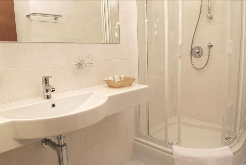 Na Zamecku 4* Praha